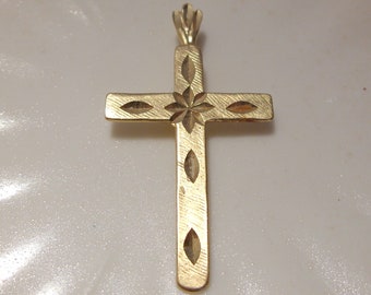 14K Gold Cross Pendant: Vintage Etched Religious Gift