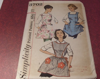 Simplicity Pattern 3702 UNCUT Apron Pattern One Size Three Style Vintage Bib Style Apron Applique Transfer NOT INCLUDED Home Sewing Kitchen