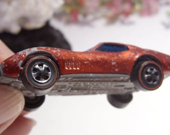 Vintage 1967 Hot Wheels Corvette: Red Line Wheels, Hong Kong