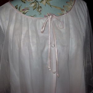 1950s Vintage Pale Pink Nylon Bed Jacket: Satin Trim, Size M