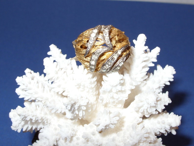 18 KT Heavy Gold Electroplate Ring with Silver Rhinestone Accents Size 7 Great Gift NOS Vintage Dome Filigree Ring
