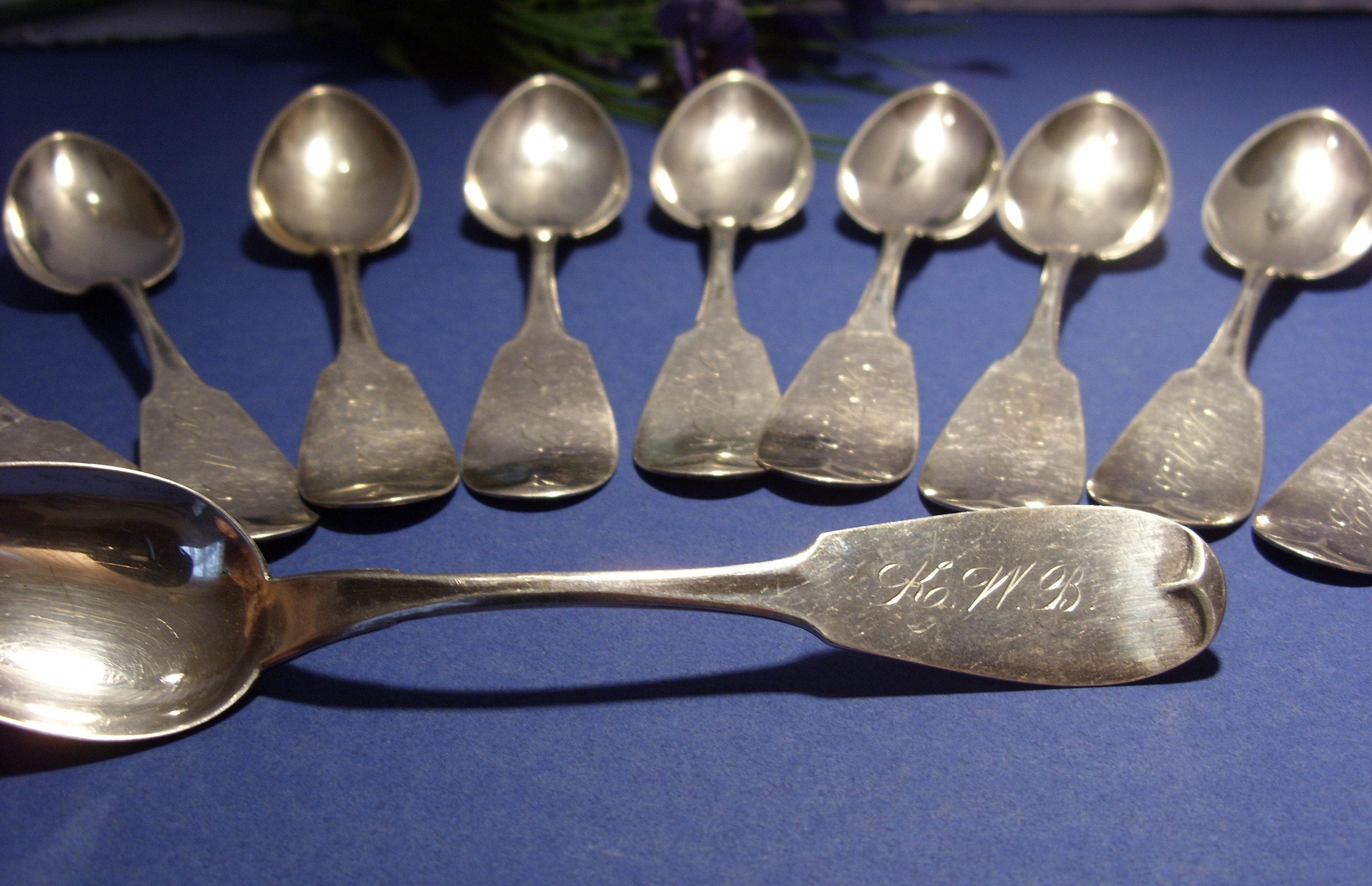 JEWELRY「Spoons」です。 Antique Coin Silver Teaspoons Set of 10 - 1840s Monogrammed