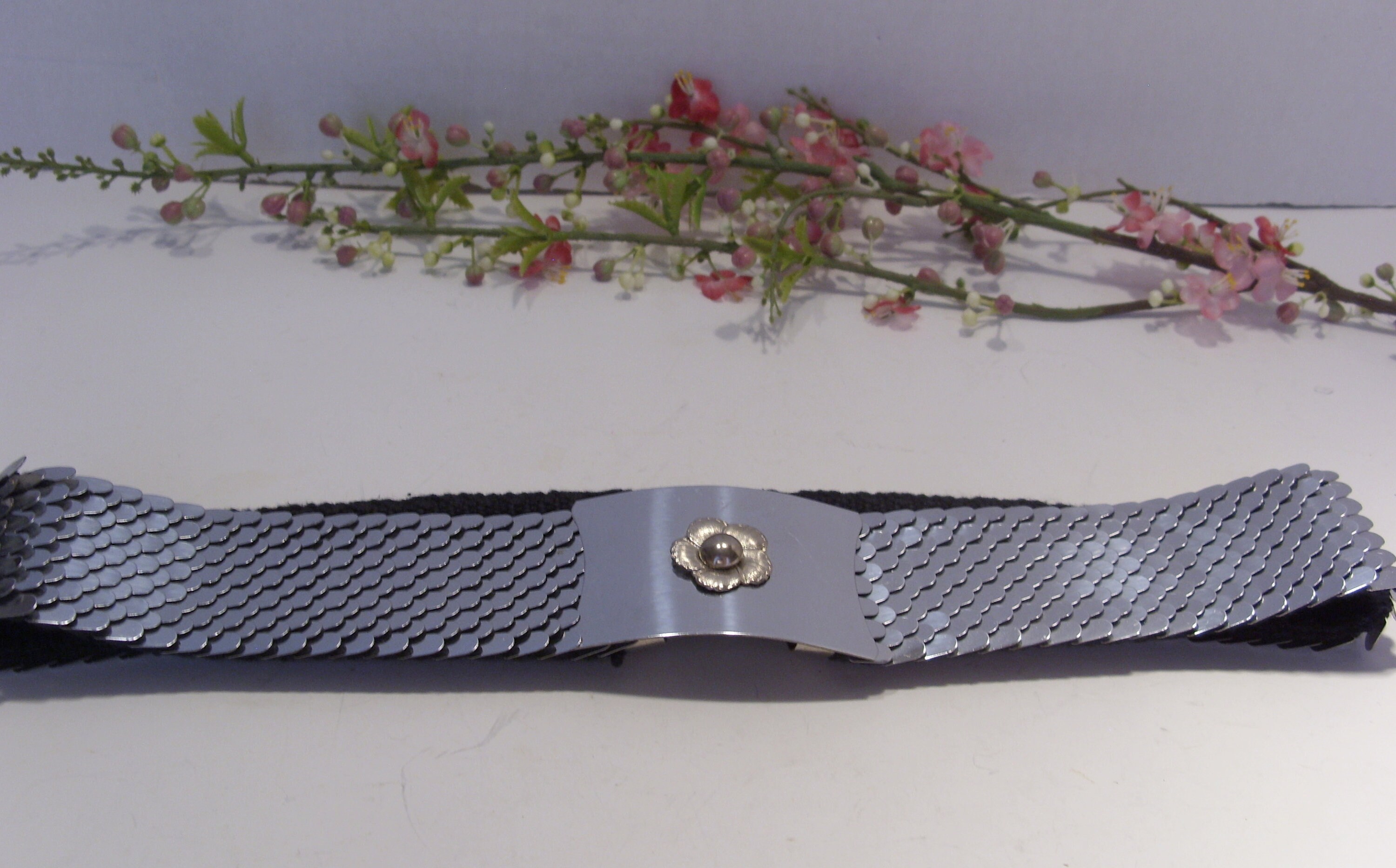 Vintage Silver Fish Scale Ladies Belt With Silver Metal 
