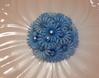 Turquoise Blue Plastic Flower Brooch Pin Mid Century Vintage Jewelry Round Plastic Turquoise Blue Daisy Brooch with Gold Centers Collectible