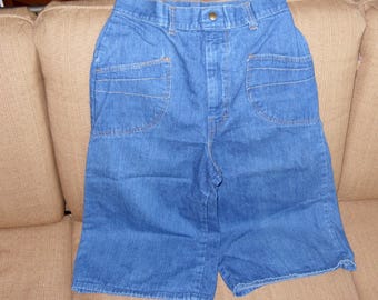 1970's Vintage Woman's Size 12 Denium Jean Culotte Capris