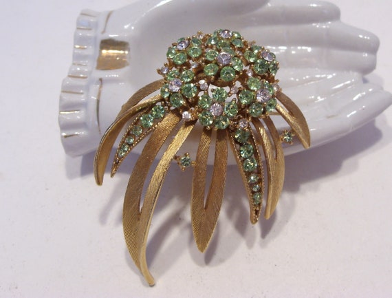 Lisner Green Rhinestone Flower Brooch Pin, Stunni… - image 5