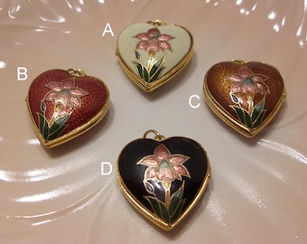 CHOICE Vintage Cloisonne Heart Locket Pendant: Pink Flower Center - A-White, B-Rose Red, C-Brown, D-Black