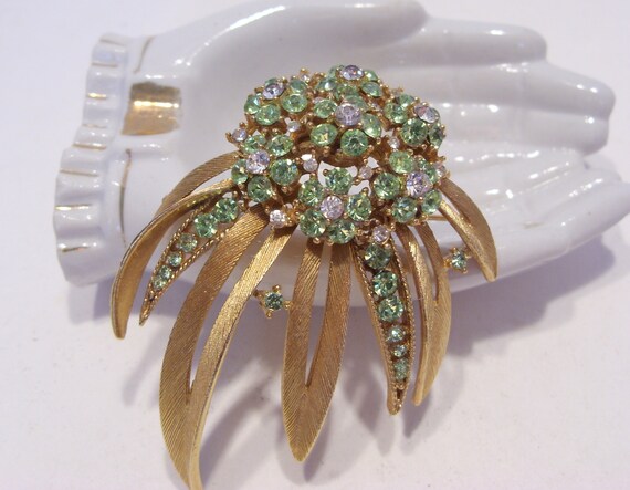 Lisner Green Rhinestone Flower Brooch Pin, Stunni… - image 8