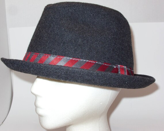 Broner Gray Wool Fedora Style Hat with Red and Gr… - image 6