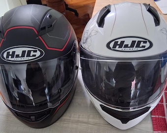 Conjunto de cascos integrales de motocicleta HJC para hombre y mujer, poco usados.