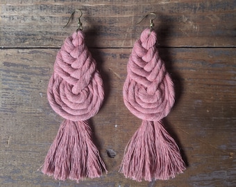 Macrame earrings, boho earrings, Pipa knot earrings, Fiber earrings, Fringe earrings, Statement Earrings, Large Earrings, Rose, Lightweight