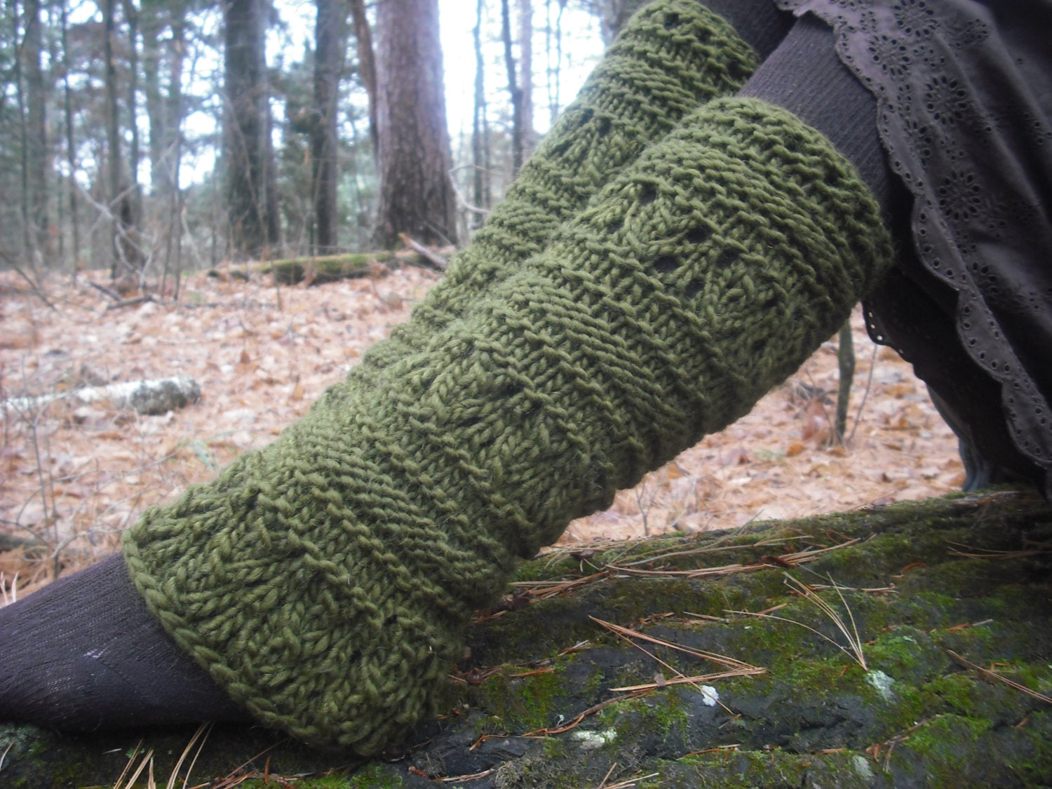WOOL Leg Warmers, Knit Leg Warmers, Women's Leg Warmers, Green Leg Warmers, Chunky Leg Warmer, Festival Leg Warmers, Pixie Leg Warmers