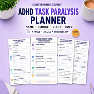 Op de afbeelding: Een printbare ADHD Task Paralysis Planner PDF-set met vier pagina's en gestructureerde secties voor taakbeheer, inclusief prompts om taken te benoemen, verminderen, starten en verplaatsen. Beschikbaar in US Letter, A4 en A5 formaten.