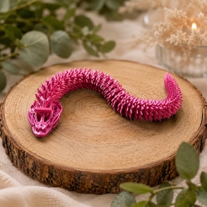 Juguete antiestrés con forma de serpiente articulada / Figura de serpiente flexible impresa en 3D, compañero de escritorio
