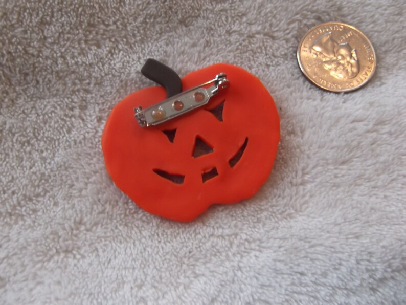 Vintage Pin-Bright Orange Jack-o-Lantern