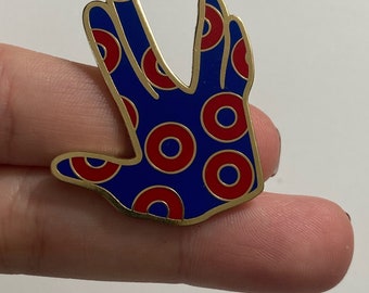 Live Long and Prosper hand gesture enamel pin - Trekkie Hat Pin - Spock hand symbol