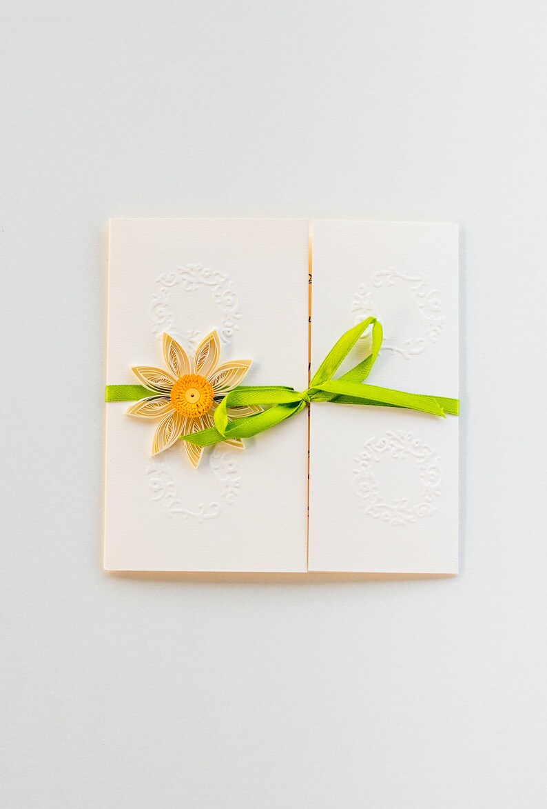 Daisy Wedding Invitation / Daisy Stationery Etsy