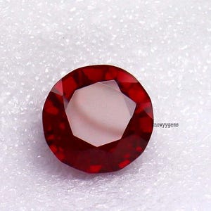Rubino rosso naturale taglio rotondo 9 carati, gemma sciolta certificata, rubino autentico certificato, rubino sfaccettato per anello, pietra portafortuna di luglio, regalo.