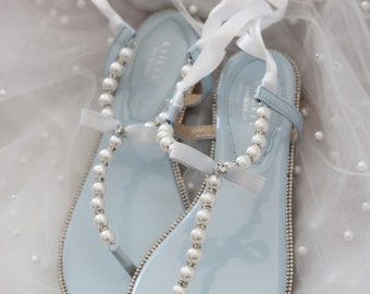 womens light blue flip flops