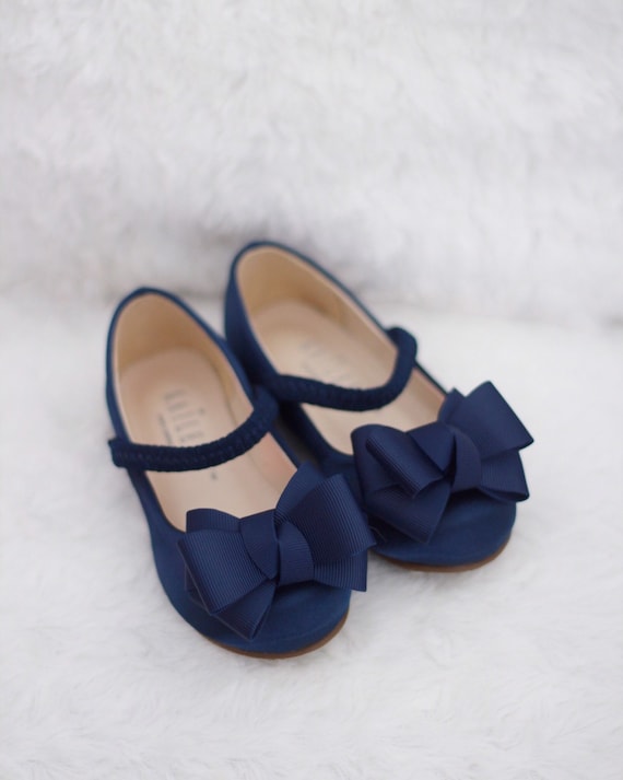 girls navy blue shoes