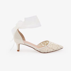 Ivory Crochet Lace Pointy Toe Wedding Low Heels with Wrapped Ankle Tie, Bridal Shoes, Bridal Low Heels, Kitten Heels WRAPPED SHEER TIE