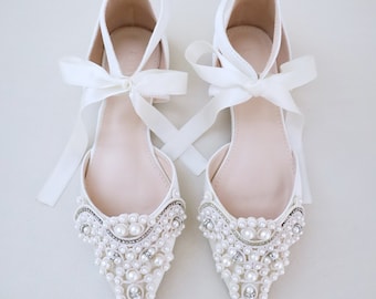 Ivory Satin Pointy Toe Flats with OVERSIZED PEARLS APPLIQUE, Women Wedding Shoes, Ivory Bridal Flats, Ivory Bridal Shoes, Wedding Flats