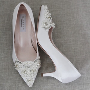 champagne colored kitten heels