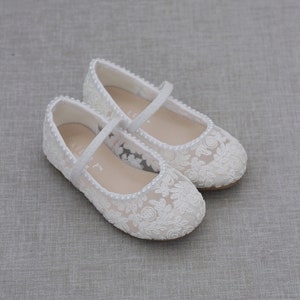 White Crochet Lace Mary Jane Flats with MINI PEARLS, For flower girls, baptism shoes, christening shoes, baby shoes