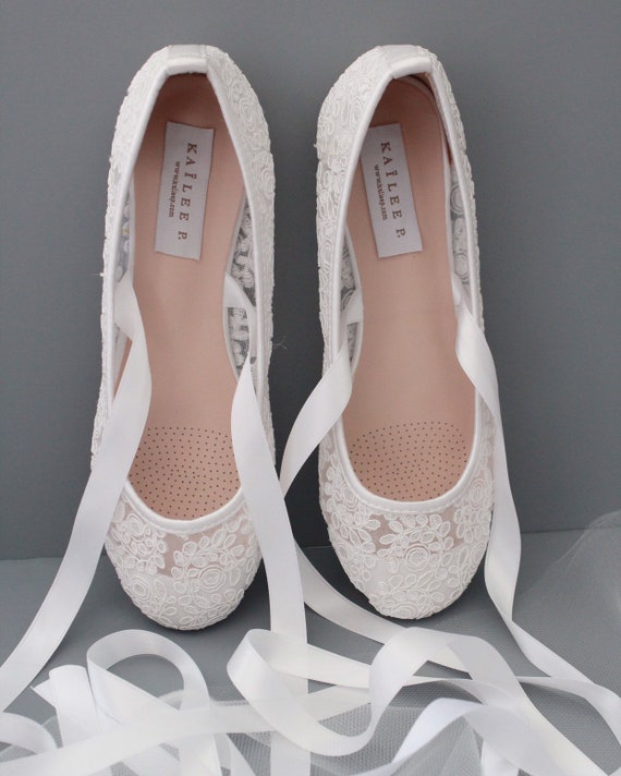 white lace ballet pumps