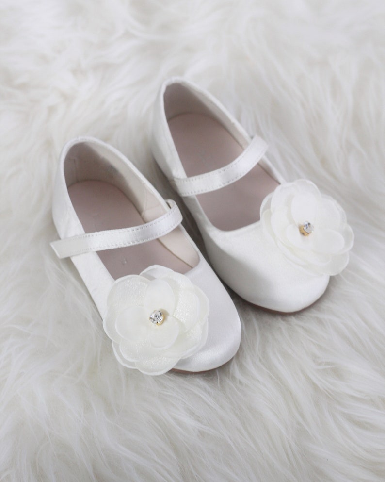 comfortable flower girl shoes