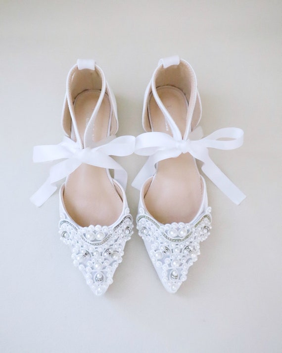 Elegant Satin & Lace Wedding Shoes Elegant Satin & Lace Wedding Shoes