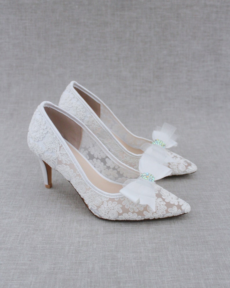 White Crochet Lace Pointy Toe PUMPS With Sparkly Mesh Bow - Etsy