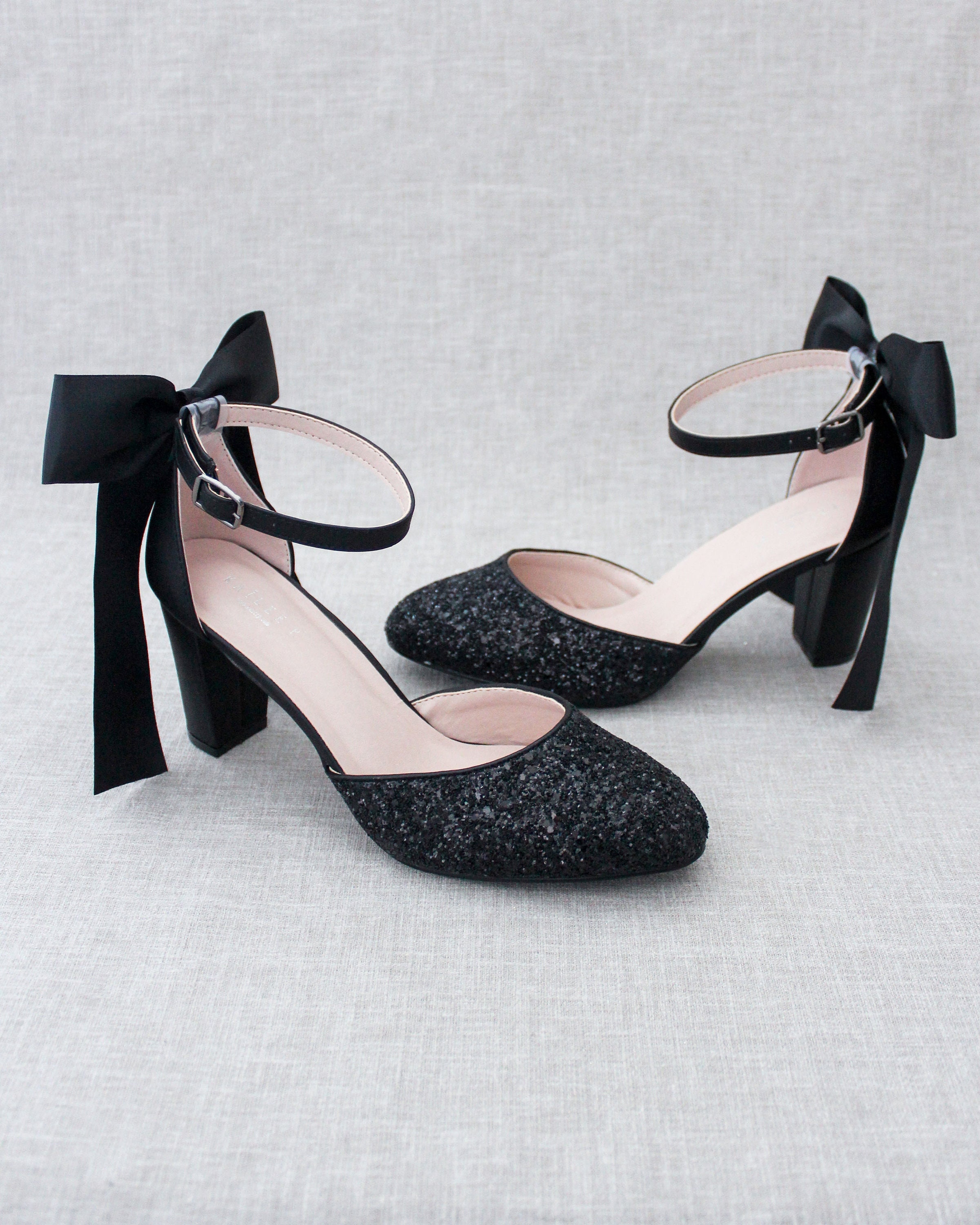 LEG AVENUE Black Glitter Pin Up Heels | Black glitter, Heels shopping, Heels
