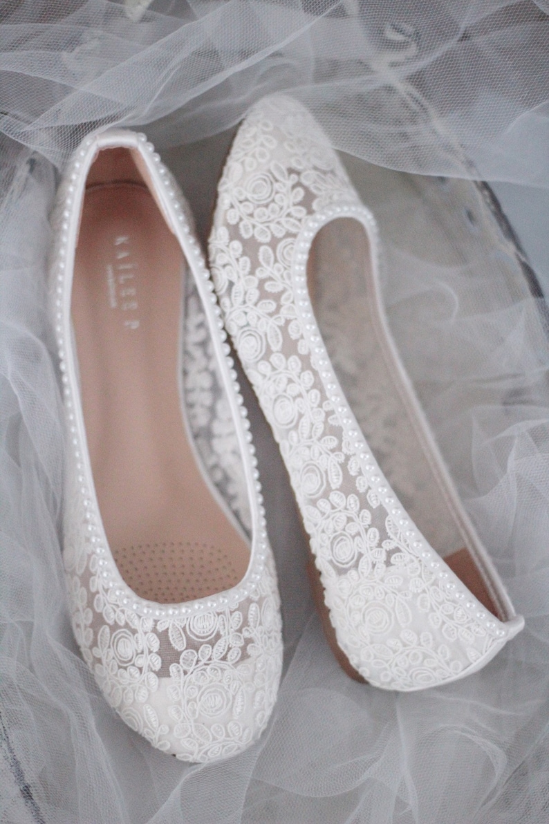White Lace Round Toe Flats with MINI PEARLS Women Wedding Shoes, Bridesmaid Shoes, Bridal Shoes image 2