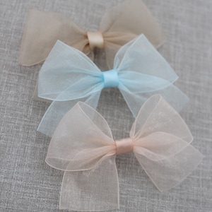 SHEER ORGANZA BOWS - Haarspangen, Haarschleifen, Haarschleifen für Blumenmädchen, Partyschleifen