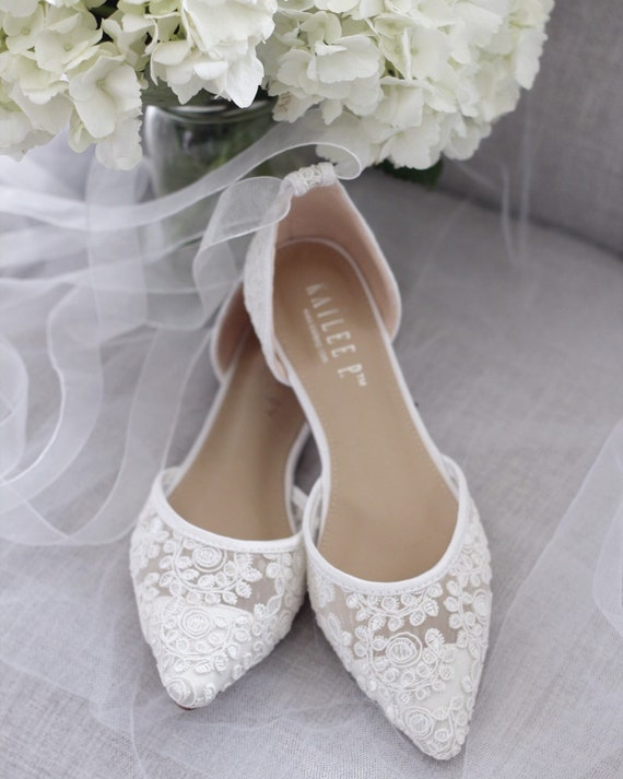 WHITE CROCHET LACE Pointy toe flats 