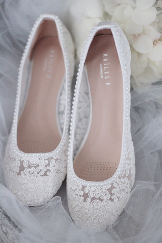White flat top shoes for wedding