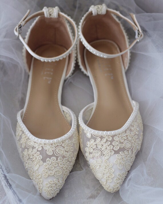 pointed toe wedding shoes