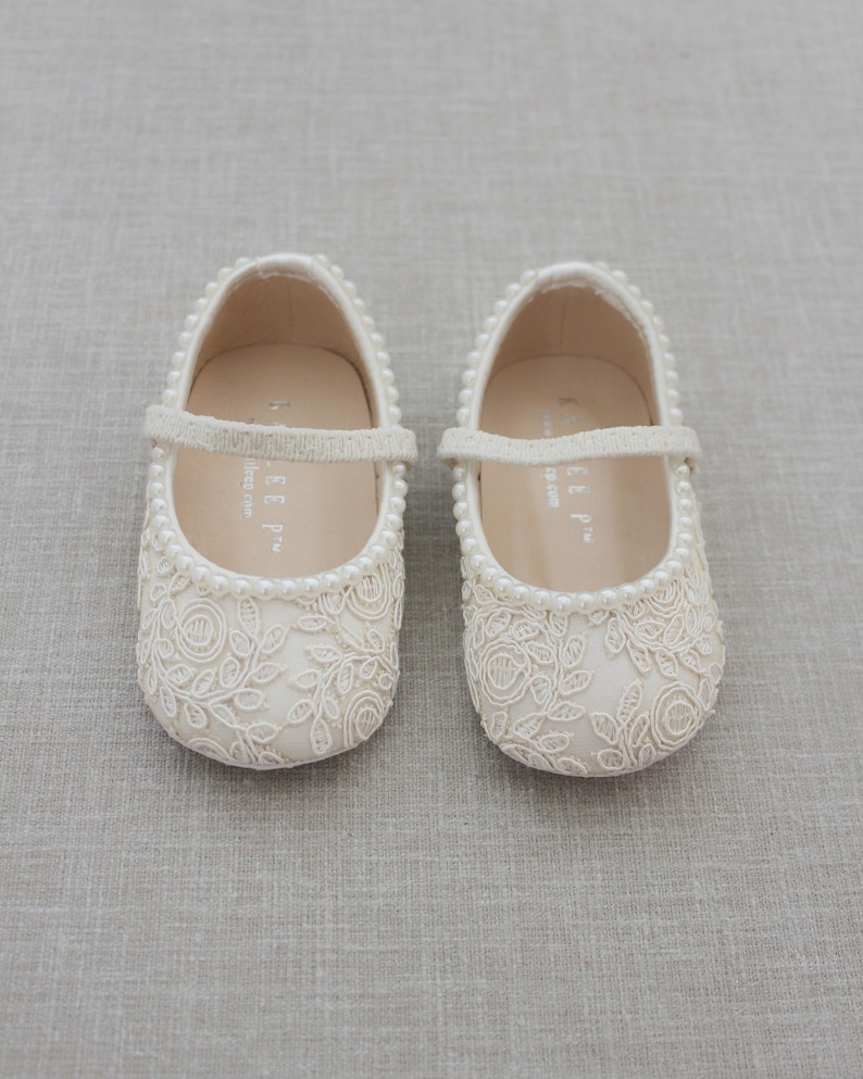 Marfil Crochet Lace Mary Jane Flats con MINI PERLAS, Para niñas de flores, zapatos de bautismo, zapatos de bautizo, zapatos de bebé imagen 7