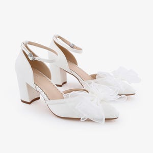 White Satin Almond Toe Block Heel with Layered Organza Bow and Ankle Strap, Wedding Shoes, Bridesmaids Shoes, Evening Shoes, Holiday Shoes