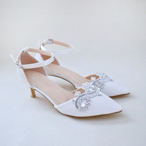 Women's Wedding Shoes White Imitation Rhinestone Low Heel Pointed Toe Bridal Shoes
