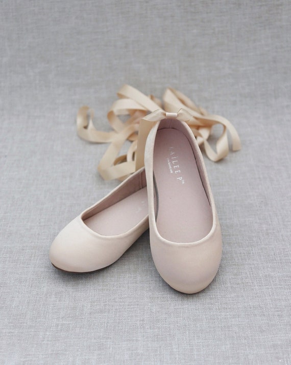 Champagne Satin Ballerina Lace Up Flats - Zapatos de niñas de flores de  satén, zapatos de niñas de otoño, zapatos de damas de honor Jr., zapatos de