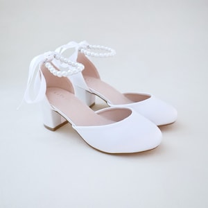 Filles, Chaussures D'anniversaire, Chaussures D'anniversaire, Escarpins Blancs Pour Mariage, Petites Filles, Escarpins En Satin Blanc Pour Fille