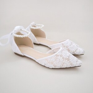 Lace Flat Heel Pointed Toe Wedding Flats for Brides