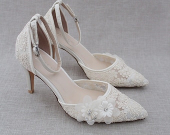 Tacones puntiagudos de encaje de ganchillo marfil con apliques de flores - Zapatos de boda para mujer, zapatos de dama de honor, zapatos de novia