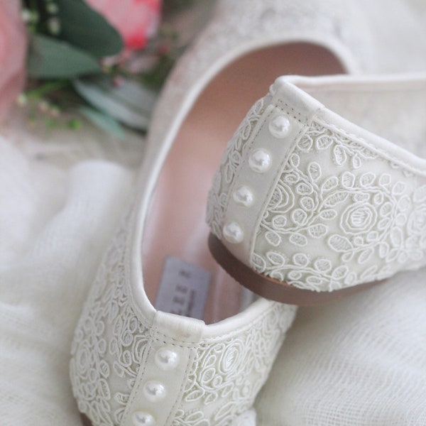 Ivory Lace round toe flats with BACK PEARLS, Women Lace Shoes, Bridal Lace Shoes, Bridal Lace Flats, Ivory Bride Shoes, Wedding Flats