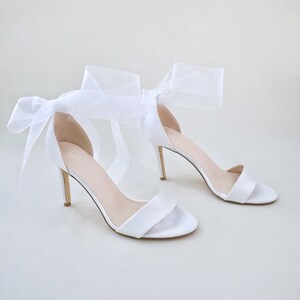 GG HIGH - HEEL SANDAL WHITE FABRIC ATTACH BOW