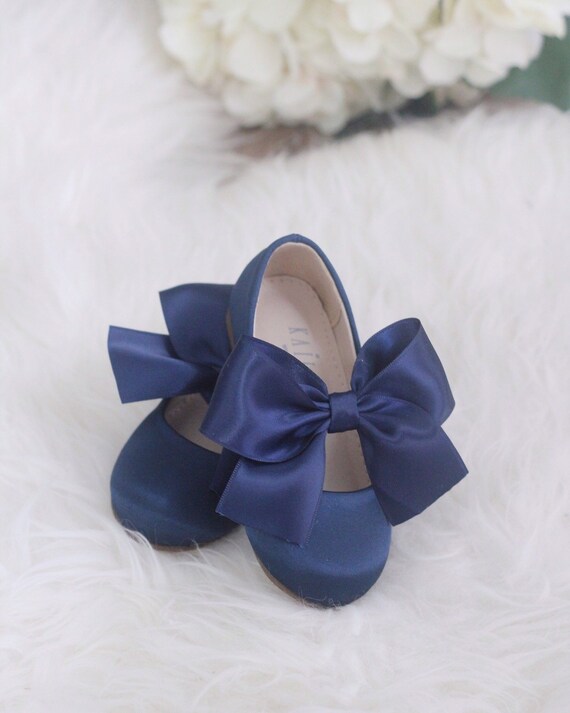 navy shoes for girl