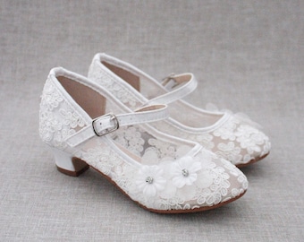 White Lace Mary Jane heels with Flowers Applique - Flower Girl shoes, Baptism and Christening Shoes, Girls Lace Heels