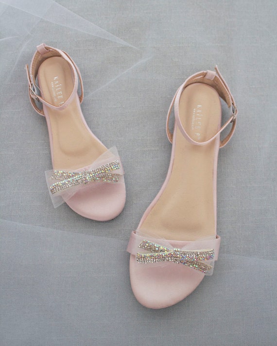 Shop Stylish Ladies Sandals & Slippers Online | Ajanta Shoes